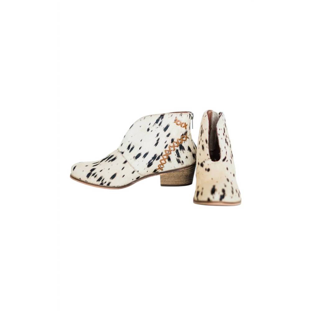 NEW NAUGHTY MONKEY women's all roads bootie in black and white - Picture 4 of 7